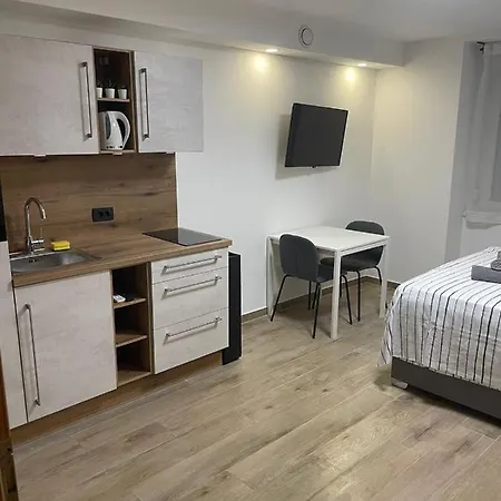 Apartments Anka Pula Exterior photo
